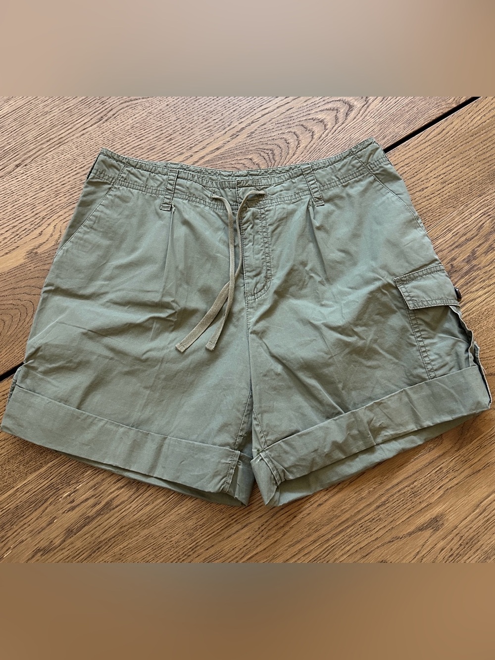 Liz Claiborne Olive Green Cargo Drawstring Shorts Size 10